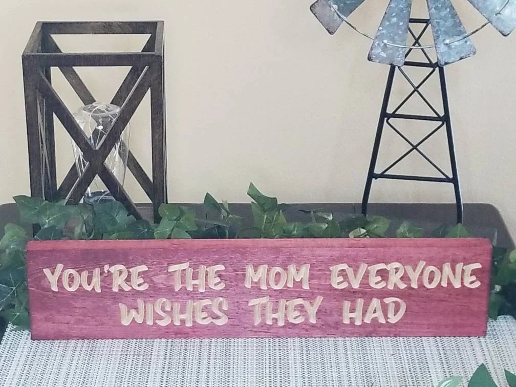 Mom gratitude decor, mom quote sign, heartfelt mom gift, mom wall art, mom keepsake sign.