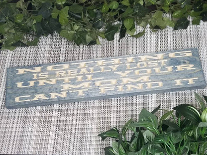 Funny mom sign, mom wall decor, mother appreciation sign, kitchen mom sign.
