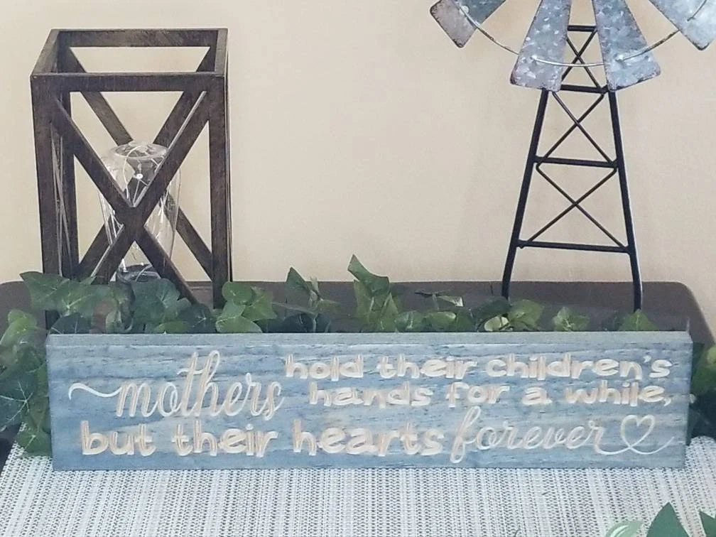 Mother's day wood sign, family wood sign, inspirational mom quote, mom wall decor, wooden mom quote.
