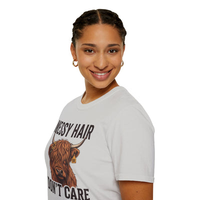 Highland Cow Shirt — "Messy Hair Don't Care" Graphic Tee in Ice Grey